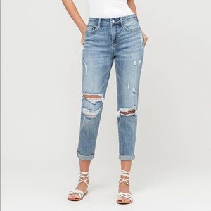 VERVET distressed boyfriend jean